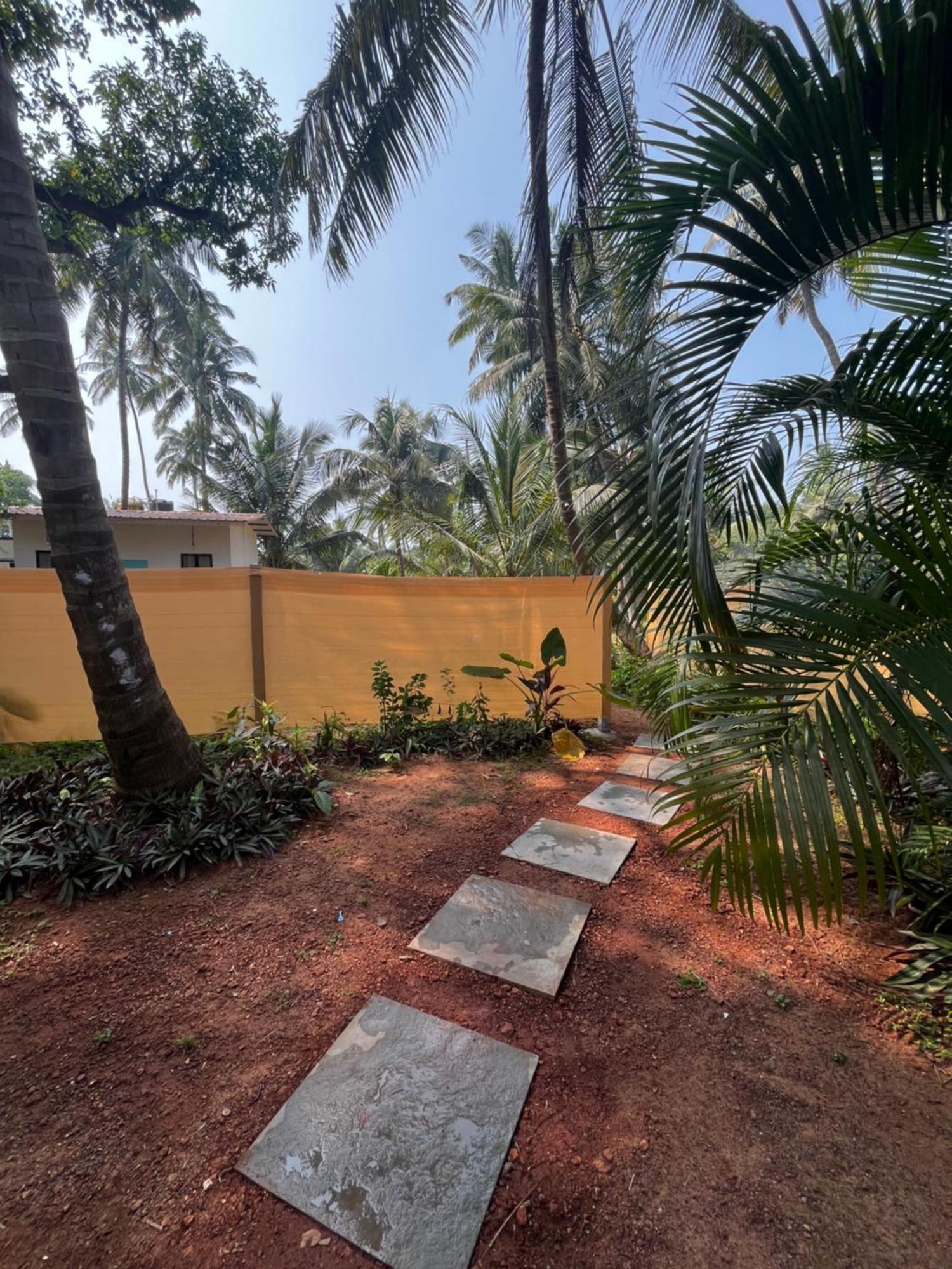 Coco Inn Goa Candolim Exterior foto