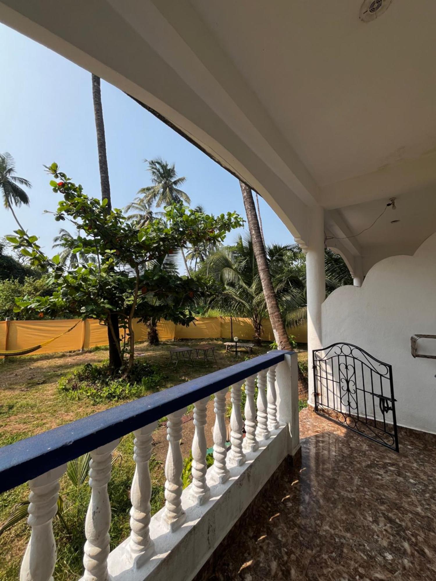 Coco Inn Goa Candolim Exterior foto