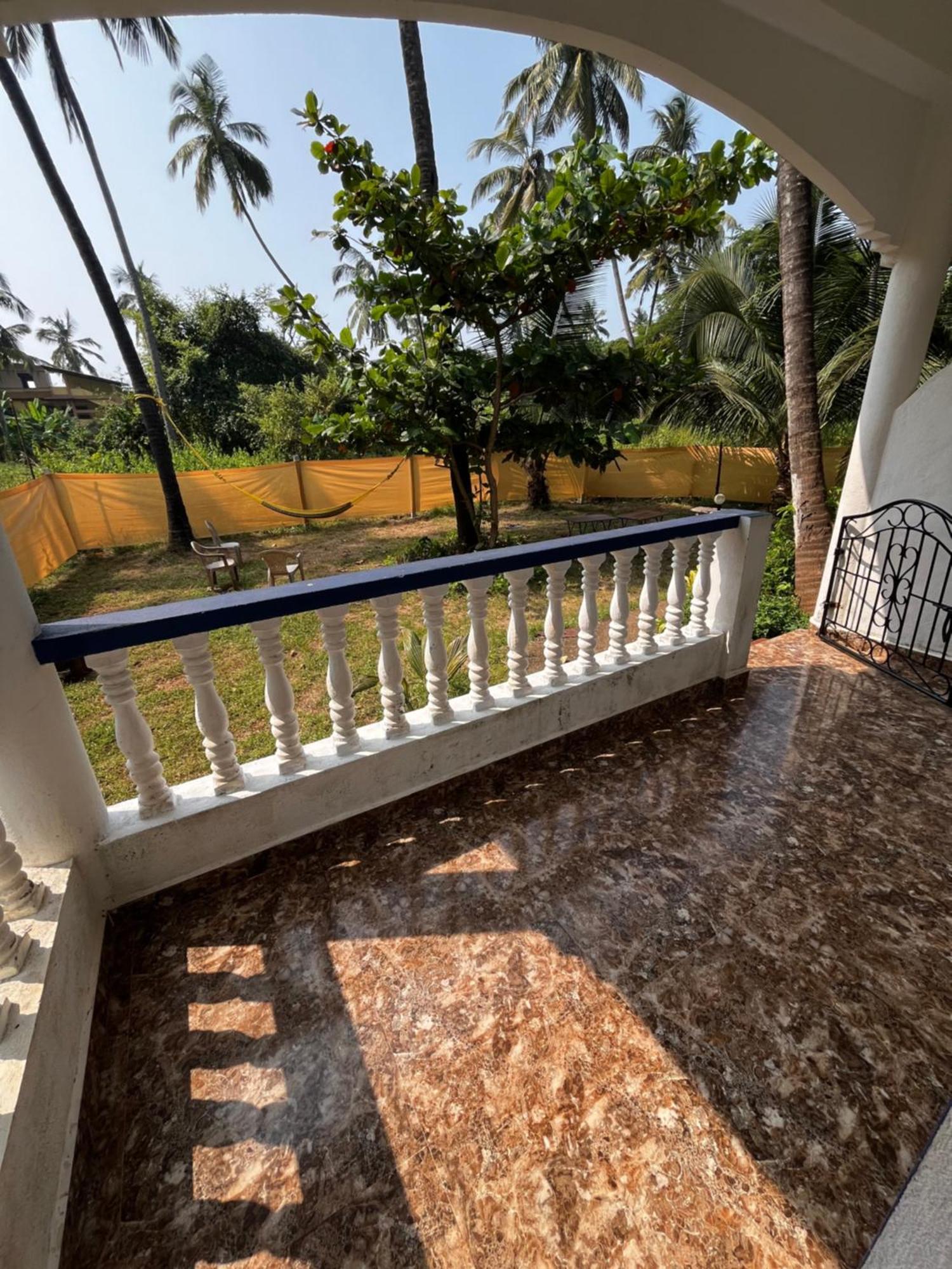 Coco Inn Goa Candolim Exterior foto